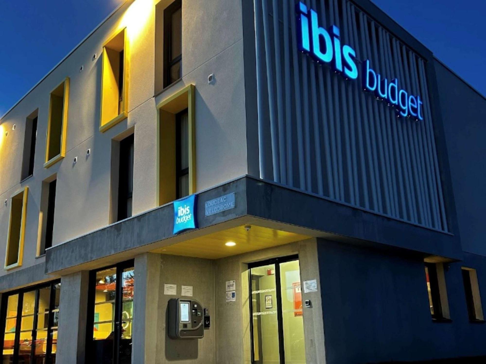 Ibis Budget Loudeac Velodrome Loudéac Exterior foto